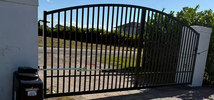 Driveway Fence Repair Dartmouth